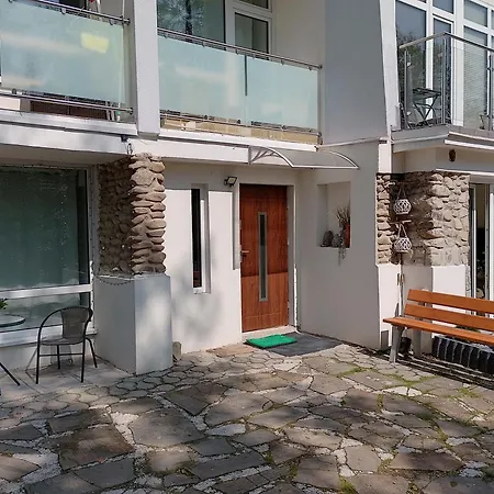 Apartament Alias *