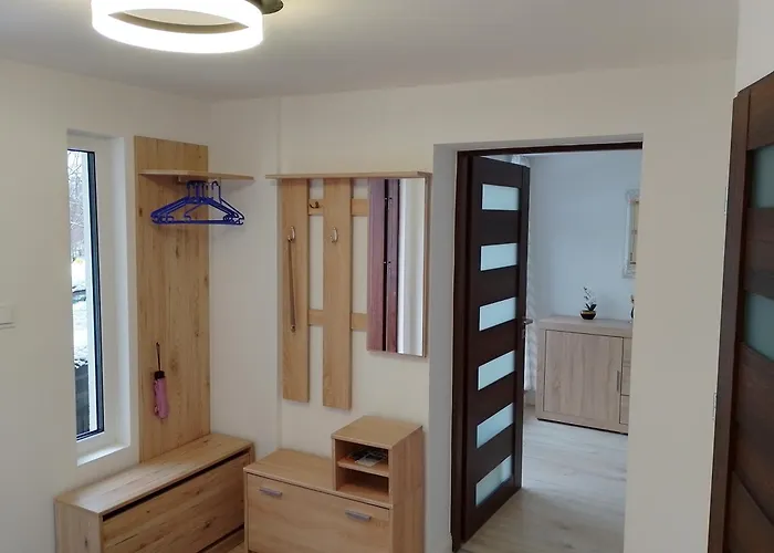 شقة Alias أوسترون