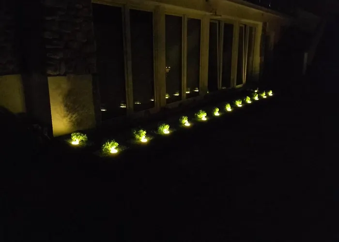 شقة Alias أوسترون